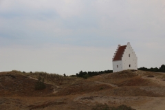Tilsandene Kirke est ensevelie sous le sable depuis 1795